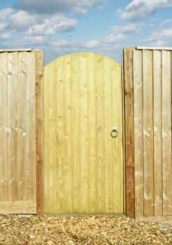 Charltons Priory Wooden Pedestrian Side Gate 1830 X 900mm -Home Building Materials Store t.tlx LBLfCKH.kLfBXbv14L.Lp8MLZ. 15712.1687587586
