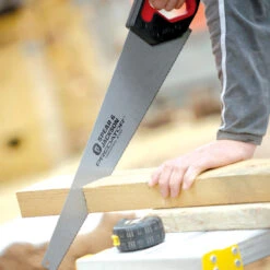 Spear & Jackson Predator Universal Wood Saw 22in X 8ppi (B9822) -Home Building Materials Store t.tlx XnXoqzN.vXoujpW15X.XRhVXU. 04547.1701483669